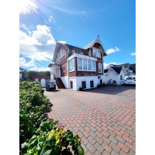 Hotel & Pension Villa Wally