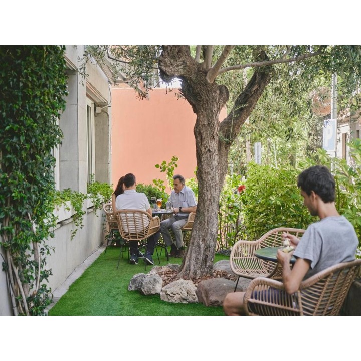 Tres Torres Atiram Hotels