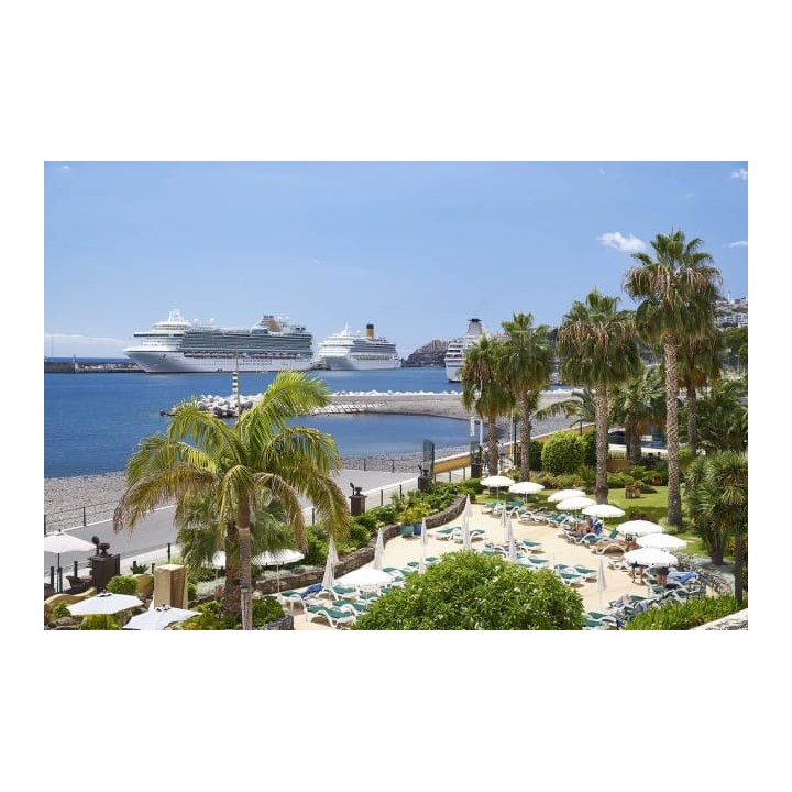 Hotel PortoBay Santa Maria