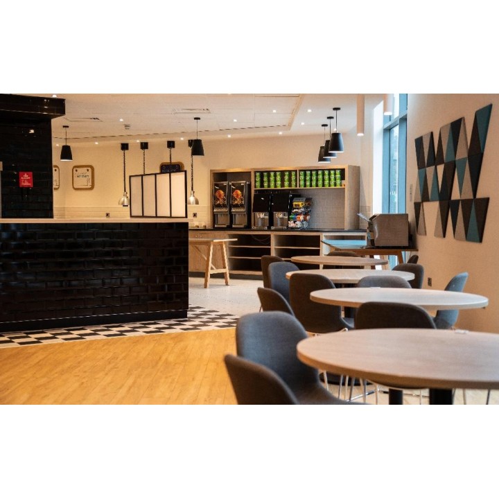 Holiday Inn Express Stansted Airport