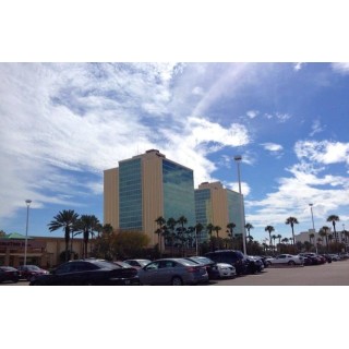 Doubletree Hotel at the Entrance to Universal Orlando