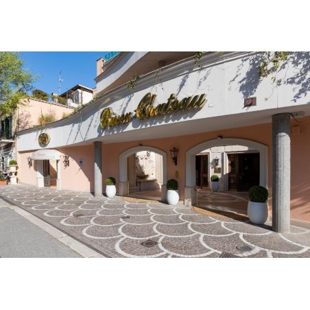 River Chateau
