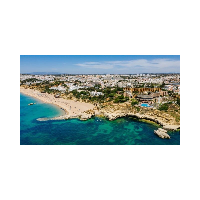 Auramar Beach Resort