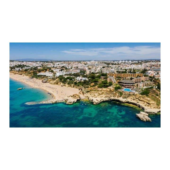 Auramar Beach Resort