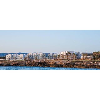 Amphora Hotel & Suites