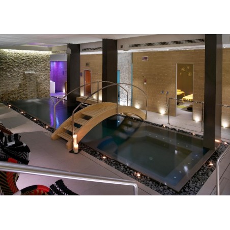 Select Suites & Spa