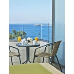 Amarilia Hotel