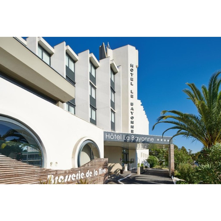 Le Bayonne Hotel & Spa