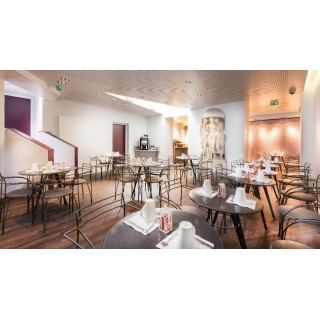 Libertel Canal Saint Martin