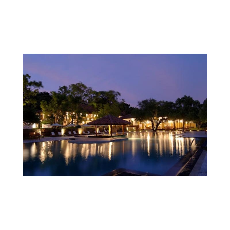 Hotel Amaya Lake
