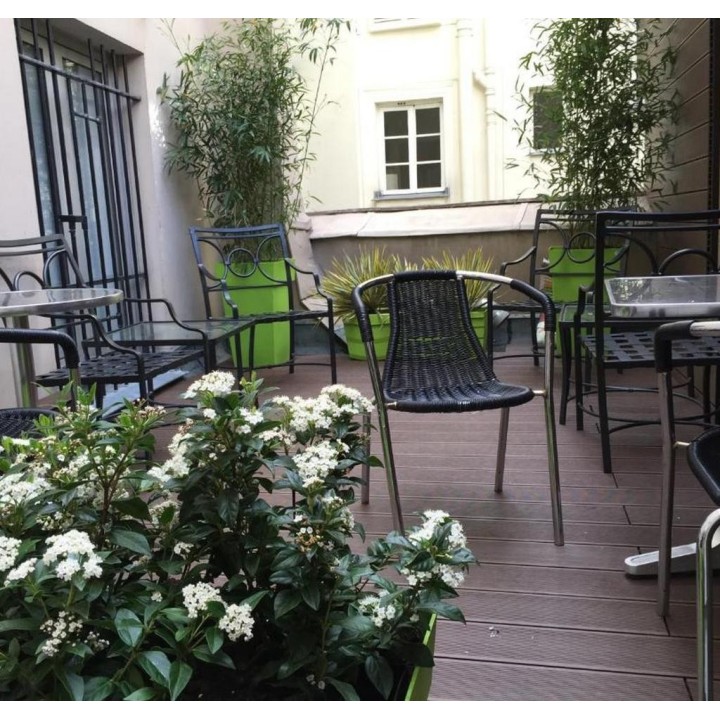 Midnight Hotel Paris