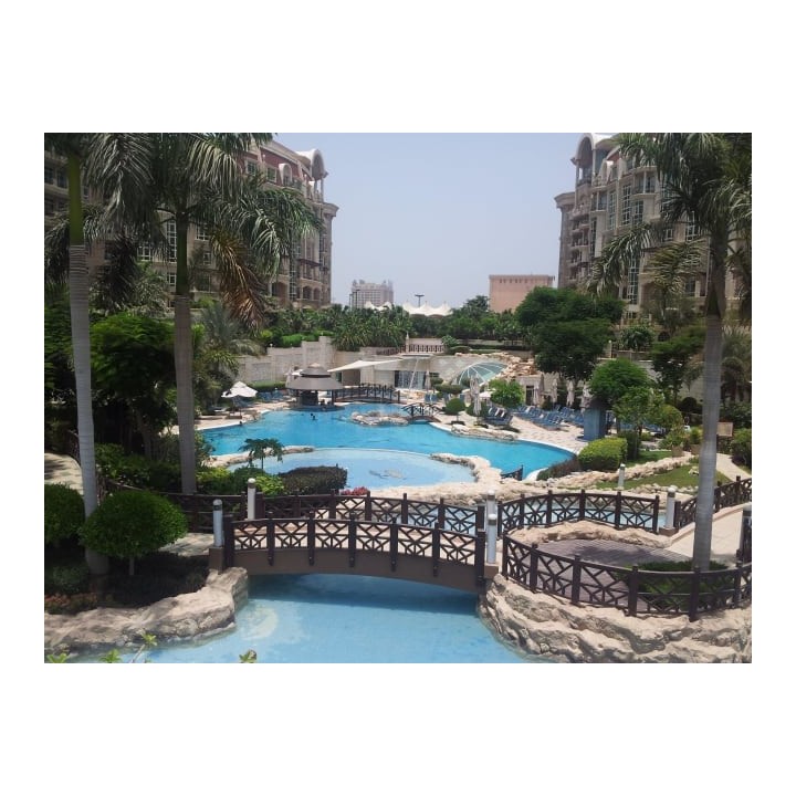 Swissôtel Al Murooj Dubai