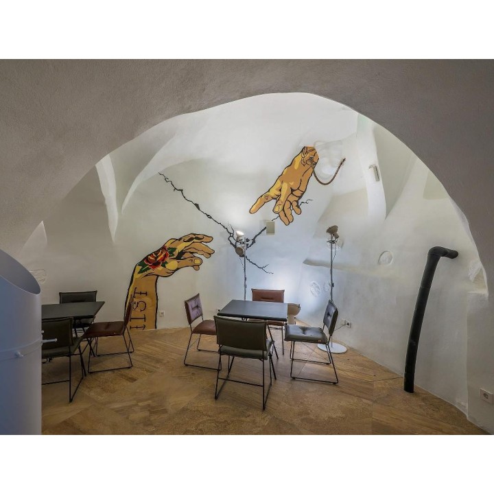 Artagonist Art Hotel