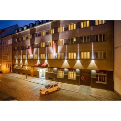 Cloister Inn Hotel