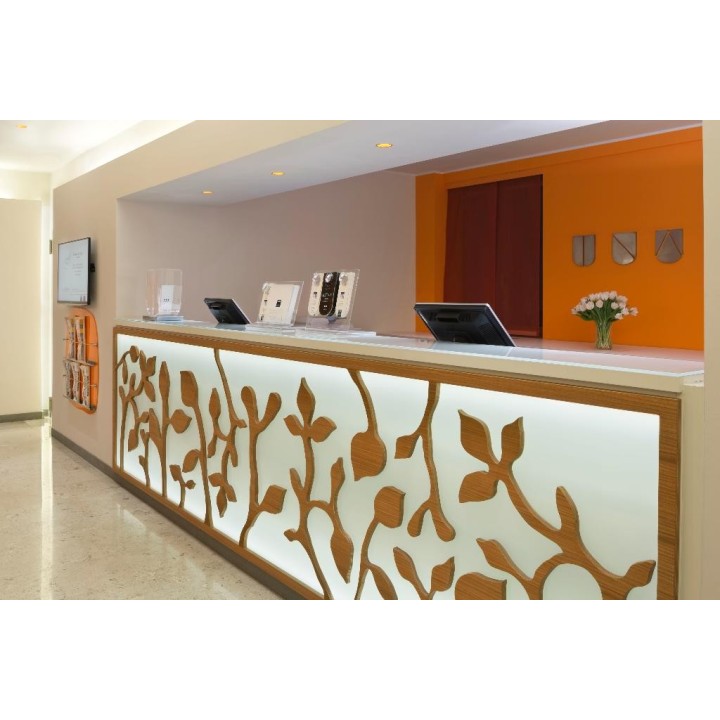 UNA Hotel Mediterraneo