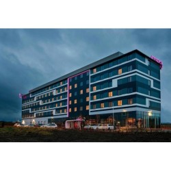 Moxy Aberdeen Airport
