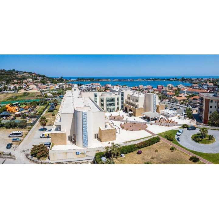 Capo Peloro Resort