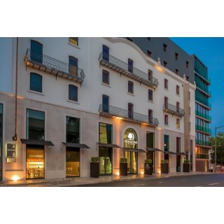 DoubleTree by Hilton Lisbon - Fontana Park