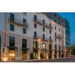 DoubleTree by Hilton Lisbon - Fontana Park