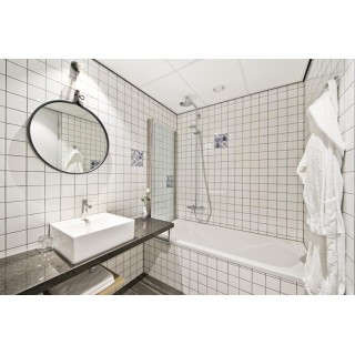 Urban Lodge Hotel