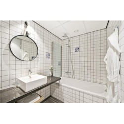 Urban Lodge Hotel