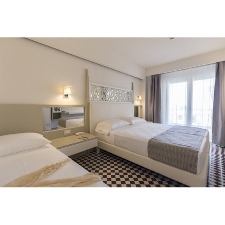 Suite Hotel L'oasi Di Riaci