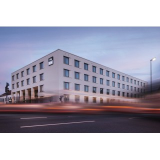 Holiday Inn - the niu, HOP FORCHHEIM
