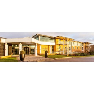 Deltas by Marriott Nottin