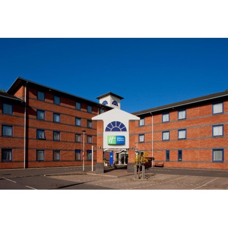 H.I.Express Droitwich M5,