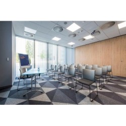 HOLIDAY INN EXPRESS Warsa