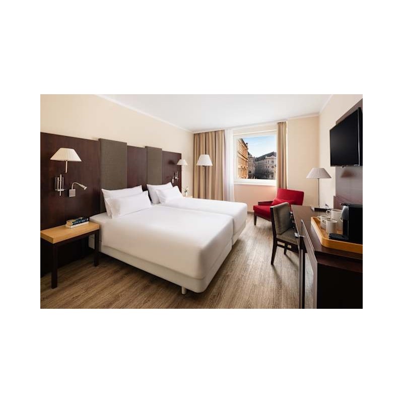 Hotel NH Budapest City