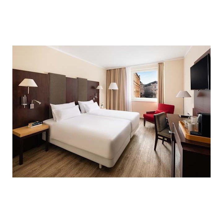 Hotel NH Budapest City