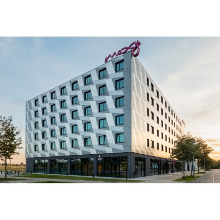 Moxy Berlin Airport