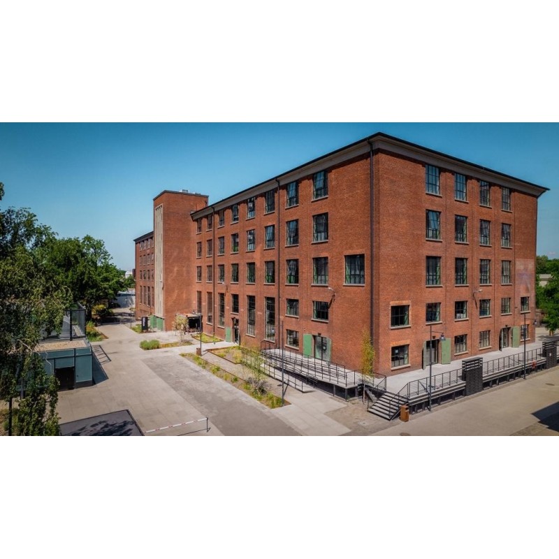 MONTOWNIA Lofts & Experience