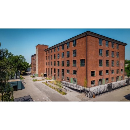 MONTOWNIA Lofts & Experience