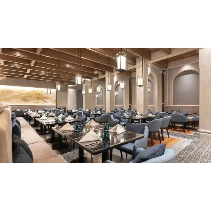 Ramada Plaza by Wyndham Chao Fah