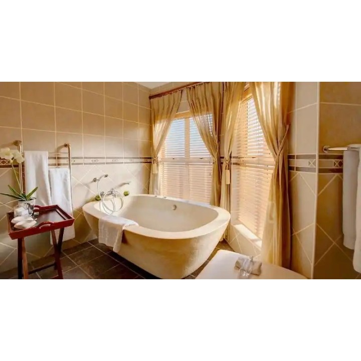 African Oceans Manor on the Beach