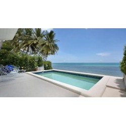 La Perle Luxury Boutique Hotel