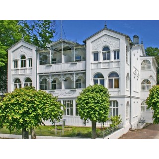 3 Tage Kurzurlaub im Haus Arkona in Sellin auf Rügen an der Ostsee mit Frühstück