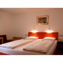 3 Tage Urlaub im Hotel Mariaweiler Hof in Düren in der Eifel mit Frühstück