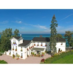 4 Tage Urlaub im Panorama Hotel Lohme auf Rügen mit Frühstück