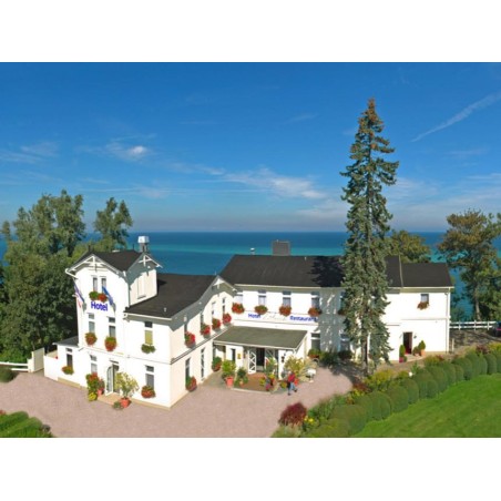 4 Tage Urlaub im Panorama Hotel Lohme auf Rügen mit Frühstück