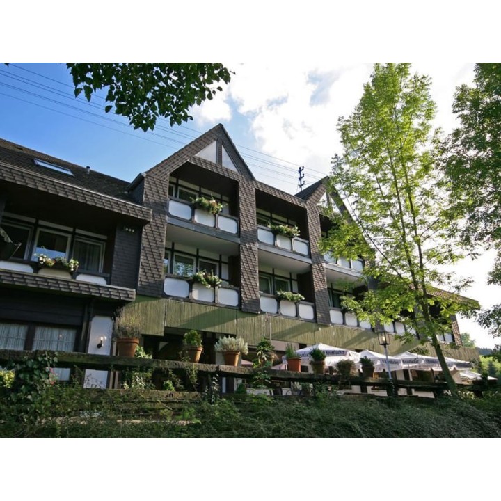 3 Tage Urlaub im Landhotel Laarmann in Kirchveischede im Sauerland mit Halbpension