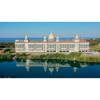 Diamond Premium Hotel & Spa