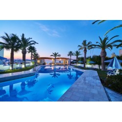 Hotel Eva Bay