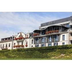 Niebieski Art Hotel & Spa