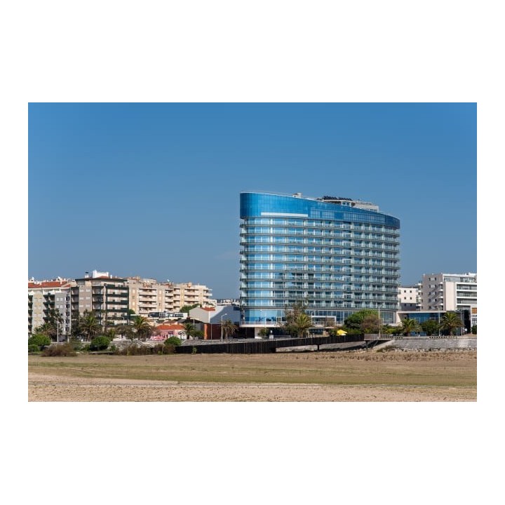 Eurostars Oasis Plaza Hotel