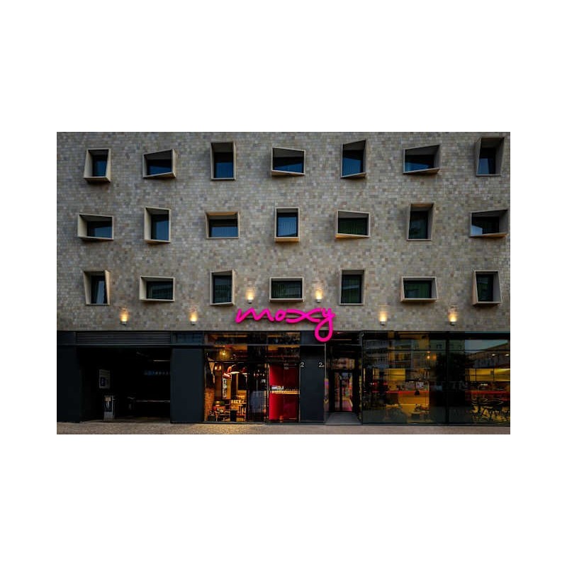 Moxy Lisbon City