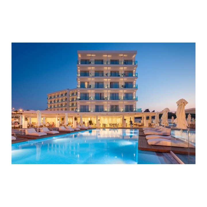 The Blue Ivy Hotel & Suites