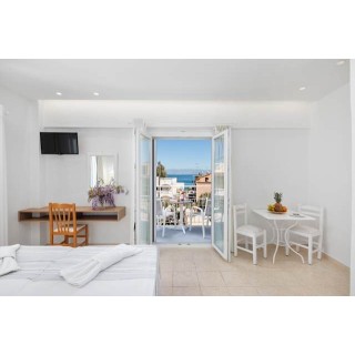 Bella Vista hotel and studios